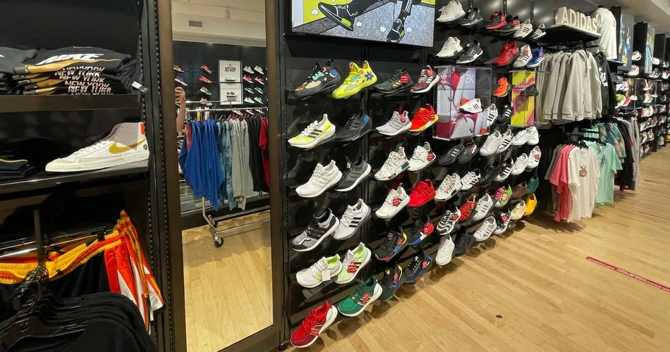 Best Sneaker Stores in Manhattan, New York Foot Locker