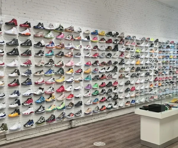 Sneakers Stores in Manhattan New York - NYC